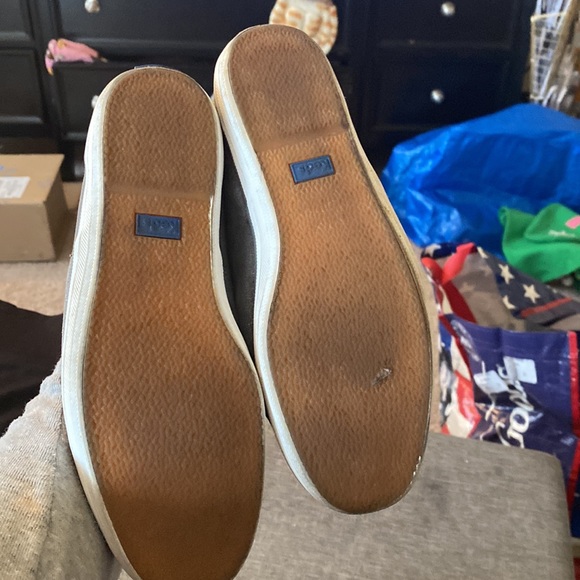 EUC sparkly Keds - Picture 2 of 3